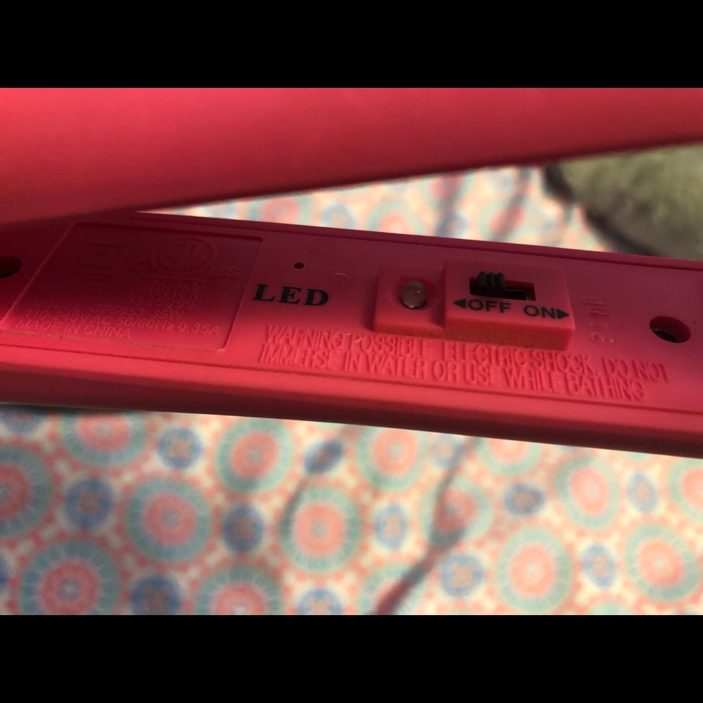 Hair Straightner - Picture 3 of 5